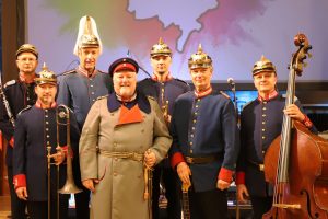 pickelhaubenorchester-03